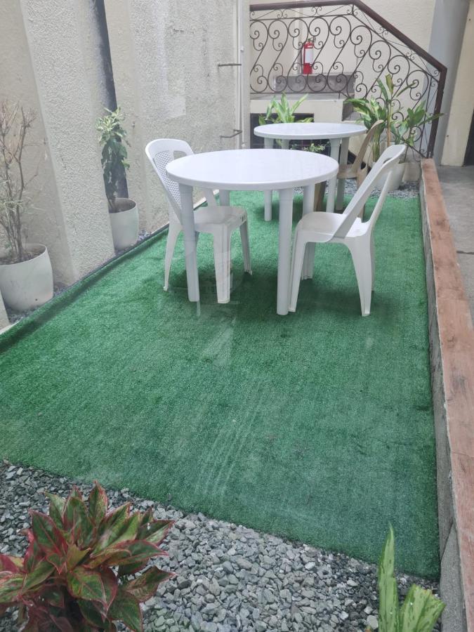 Dasma Lofts Hotel Near Dela Salle Dasma Dasmarinas Kültér fotó